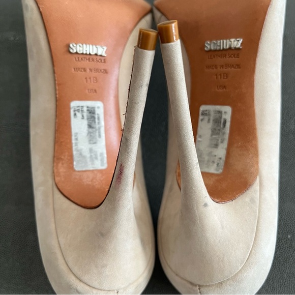 Schutz Lou Beige Suede Pointed Toe Pumps marked Sz 11 but really 10 1/2 or 10 - Picture 9 of 9